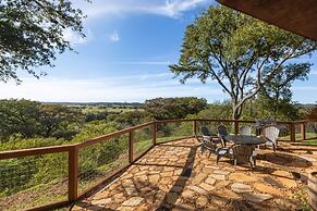 Guadalupe Bluff Log Cabin 4 Bedroom Home by RedAwning