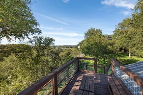 Guadalupe Bluff Log Cabin 4 Bedroom Home by RedAwning