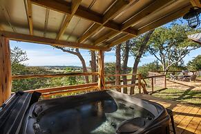 Guadalupe Bluff Log Cabin 4 Bedroom Home by RedAwning