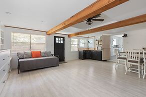 Guadalupe Bluff Farmhouse 3 Bedroom Home by RedAwning