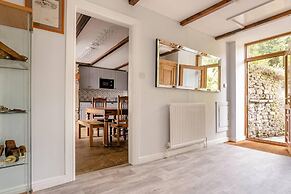 Oldmill-2bed-sleeps6-hottub-privategarden