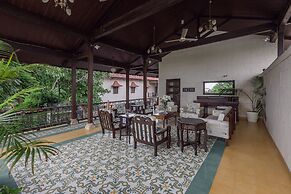 Tree of Life Darbargadh, Dared