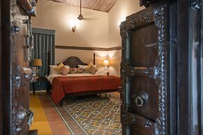 Tree of Life Darbargadh, Dared