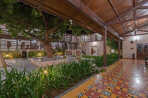 Tree of Life Darbargadh, Dared