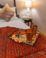 Tree of Life Darbargadh, Dared