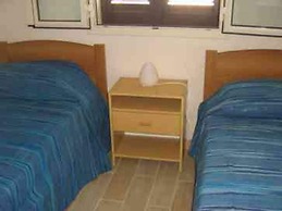 1st Floor Apartment in Villa Falari Near the