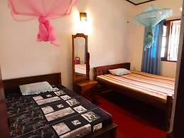 100 Steps To Beach Surf Home