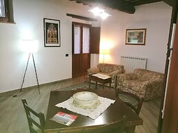 Apartment Rosa With 2 Bedrooms and Outdoor Shared Pool