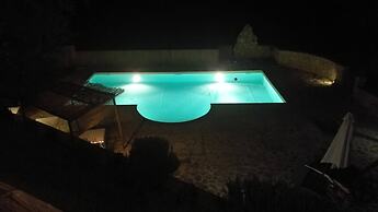 Apartment Ginestra 1 Bedroom 5 Pax Shared Pool