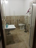 Gardenia Bedroom Kitchen Bathroom 4 Pax