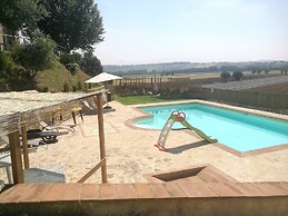 Gardenia Bedroom Kitchen Bathroom 4 Pax