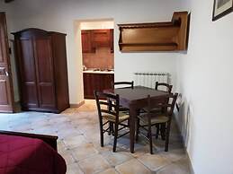 Gardenia Bedroom Kitchen Bathroom 4 Pax