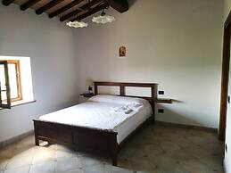 Gardenia Bedroom Kitchen Bathroom 4 Pax