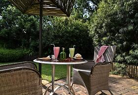 Rockfig Cottage for 2 People With Wonderful Private Terrace in Garden!