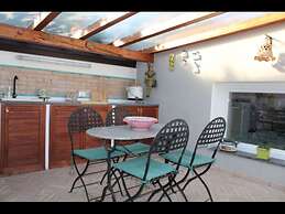 Deluxe Dependance Living Roo-deluxe Soggiorno In Dependance Con Piscin