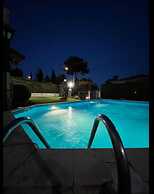 Deluxe Dependance Living Roo-deluxe Soggiorno In Dependance Con Piscin