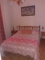 Apartment in Playa del Tamarit With Pool