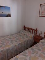 Apartment in Playa del Tamarit With Pool