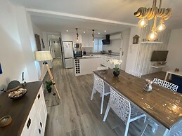 Sea View Apartment 50 Meters From the Beach