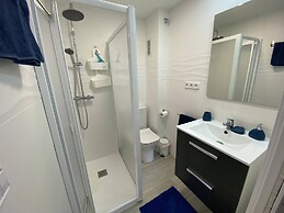 Splendid New Apartment With Swimming Pool 50 Meters From the Beach of