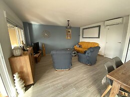 Splendid New Apartment With Swimming Pool 50 Meters From the Beach of