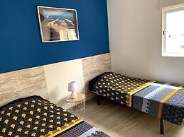 Splendid New Apartment With Swimming Pool 50 Meters From the Beach of