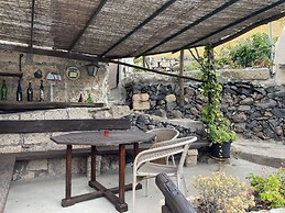 Cottage With 1 Bedroom, 1 Bathroom, Heated Solar Pool, Sauna, Jacuzzi,