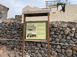 Cottage With 1 Bedroom, 2 Bathroom Heated Solar Pool, Sauna, Jacuzzi G