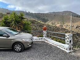 Cottage With 1 Bedroom, 2 Bathroom Heated Solar Pool, Sauna, Jacuzzi G