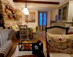 La Terrazza, Historic Tuscan Stone Residence With Garden and Terrace i