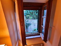 La Terrazza, Historic Tuscan Stone Residence With Garden and Terrace i