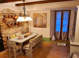 La Terrazza, Historic Tuscan Stone Residence With Garden and Terrace i