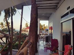 Room-room V Beach Front sea View 2nd Fla