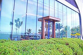 S. Sriracha Hotel and Residence