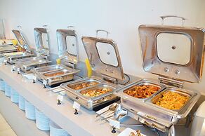 S. Sriracha Hotel and Residence