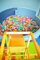 S. Sriracha Hotel and Residence