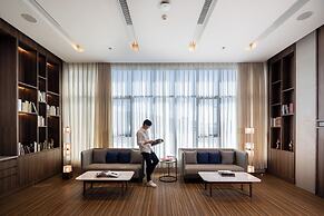 S. Sriracha Hotel and Residence