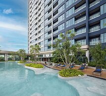 S. Sriracha Hotel and Residence