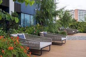 S. Sriracha Hotel and Residence