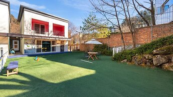 Gapyeong Highmong Pet-friendly Kids Pool