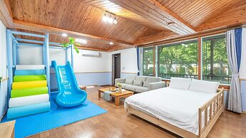 Gapyeong Highmong Pet-friendly Kids Pool
