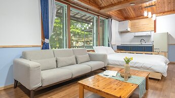 Gapyeong Highmong Pet-friendly Kids Pool