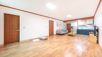 Gapyeong Highmong Pet-friendly Kids Pool