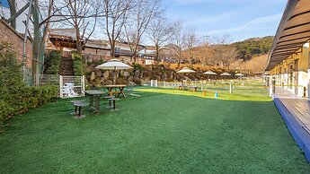 Gapyeong Highmong Pet-friendly Kids Pool