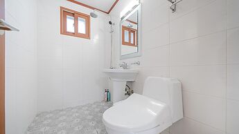 Gapyeong Highmong Pet-friendly Kids Pool
