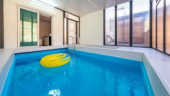 Gapyeong Highmong Pet-friendly Kids Pool