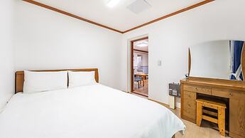 Gapyeong Highmong Pet-friendly Kids Pool