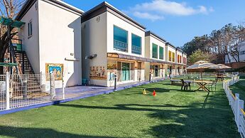 Gapyeong Highmong Pet-friendly Kids Pool