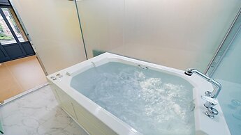 Gapyeong Highmong Pet-friendly Kids Pool