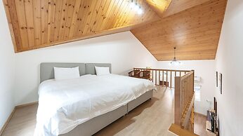 Gapyeong Highmong Pet-friendly Kids Pool